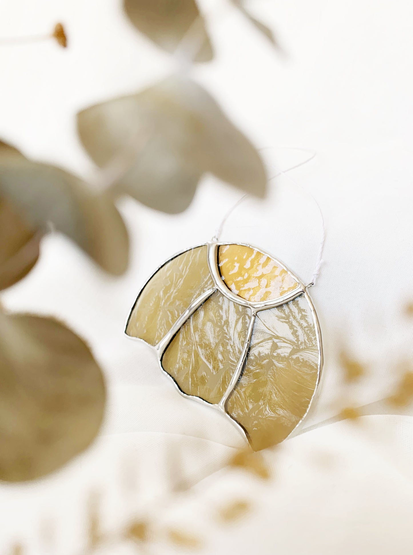 FEUILLE DE GINKGO - SUNCATCHER EN VITRAIL - Fait sur commande